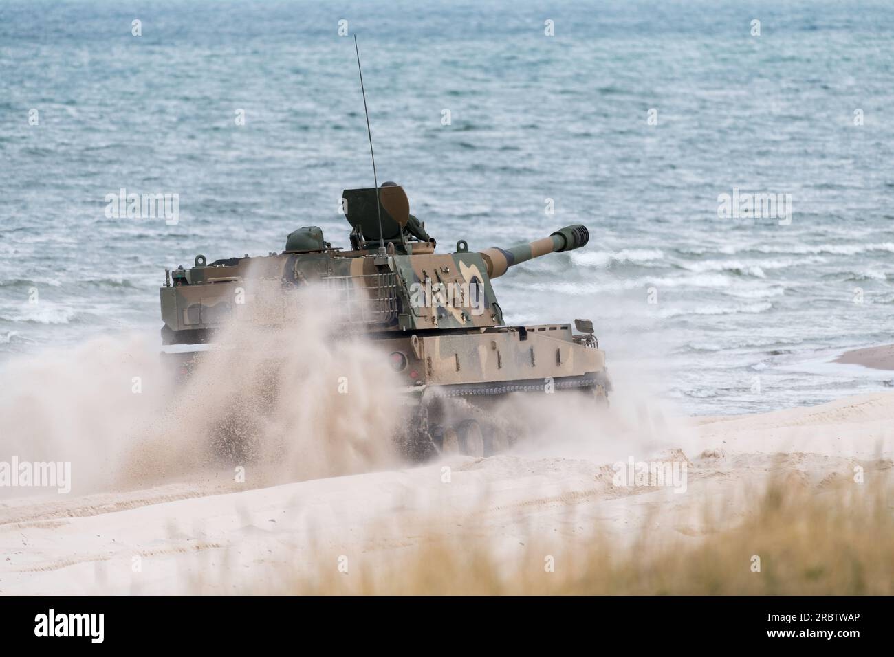 South Korea`s K9 Thunder gun-howitzers of the Polish Armed Forces© Wojciech Strozyk / Alamy Stock Photo *** Local Caption *** Stock Photo